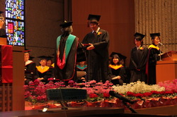 4graduation_ceremony.jpg